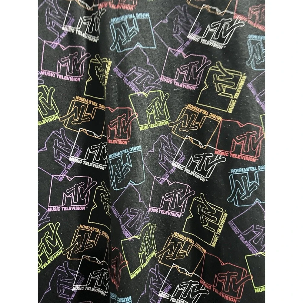 MTV Graphic T-Shirt Multicolor Signature Logo Pullover Crew Neck Tee XL 15-17 - Picture 2 of 7
